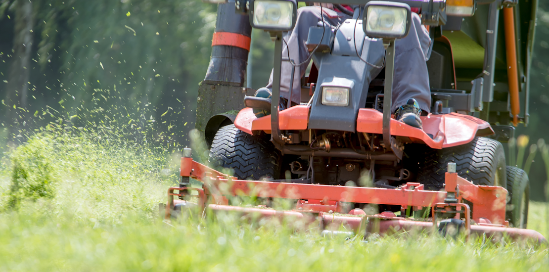 Lawn tractor dealer near discount me